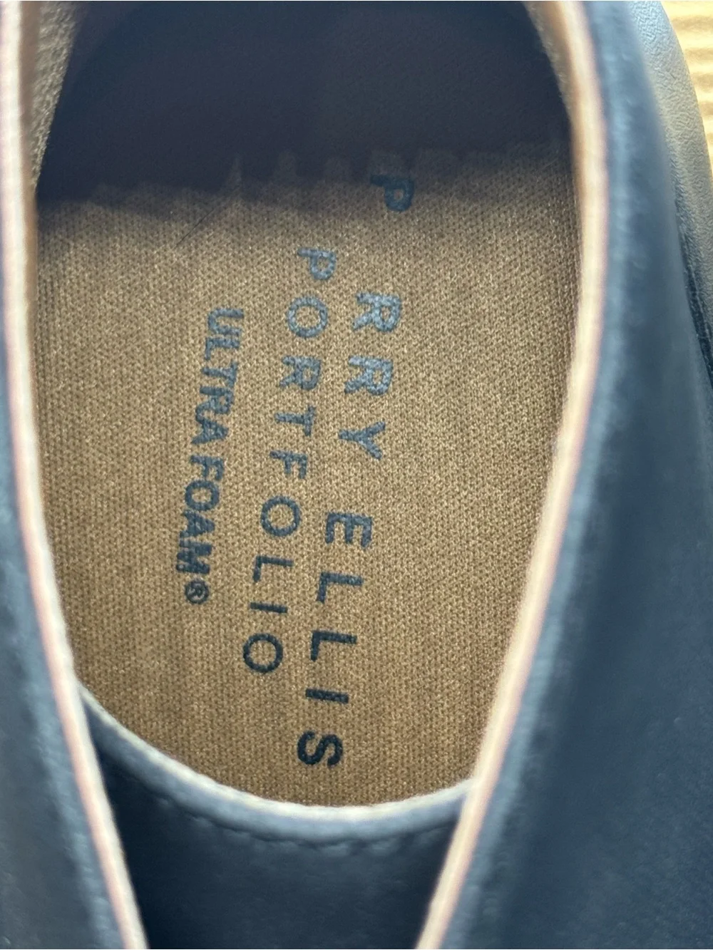 Perry Ellis Men's Black Chukka Boots with Tan Sole Trim #0130